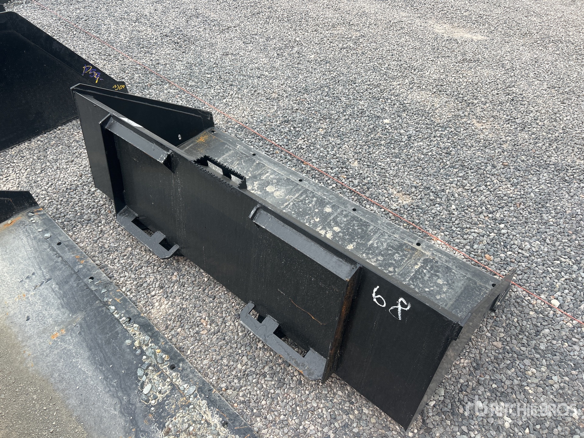 General Appearance with Foto, angolo anteriore sinistro