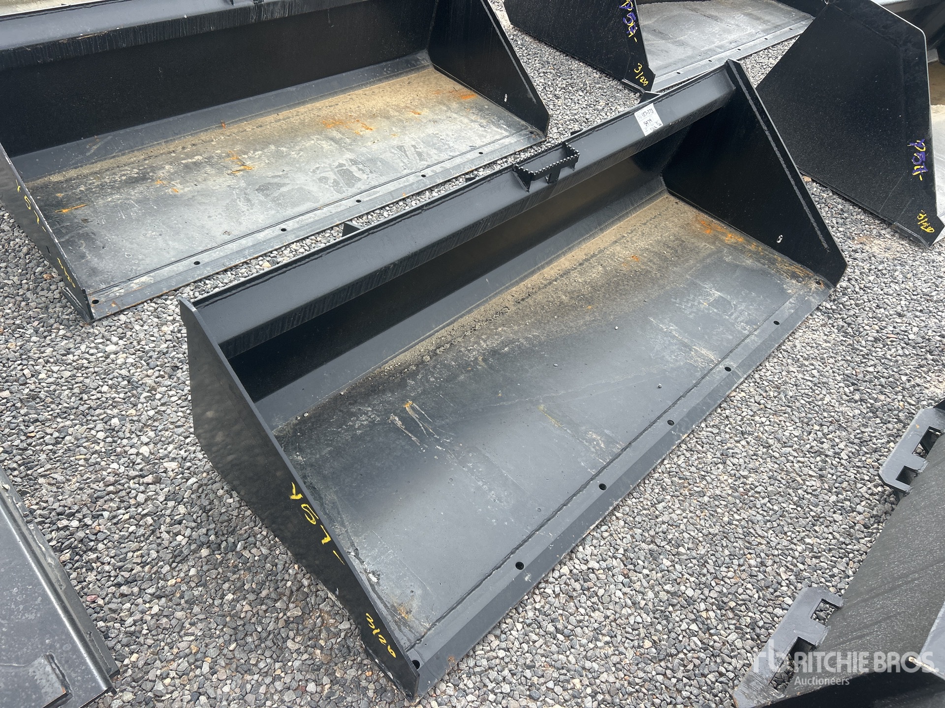 General Appearance with Foto, angolo anteriore destro