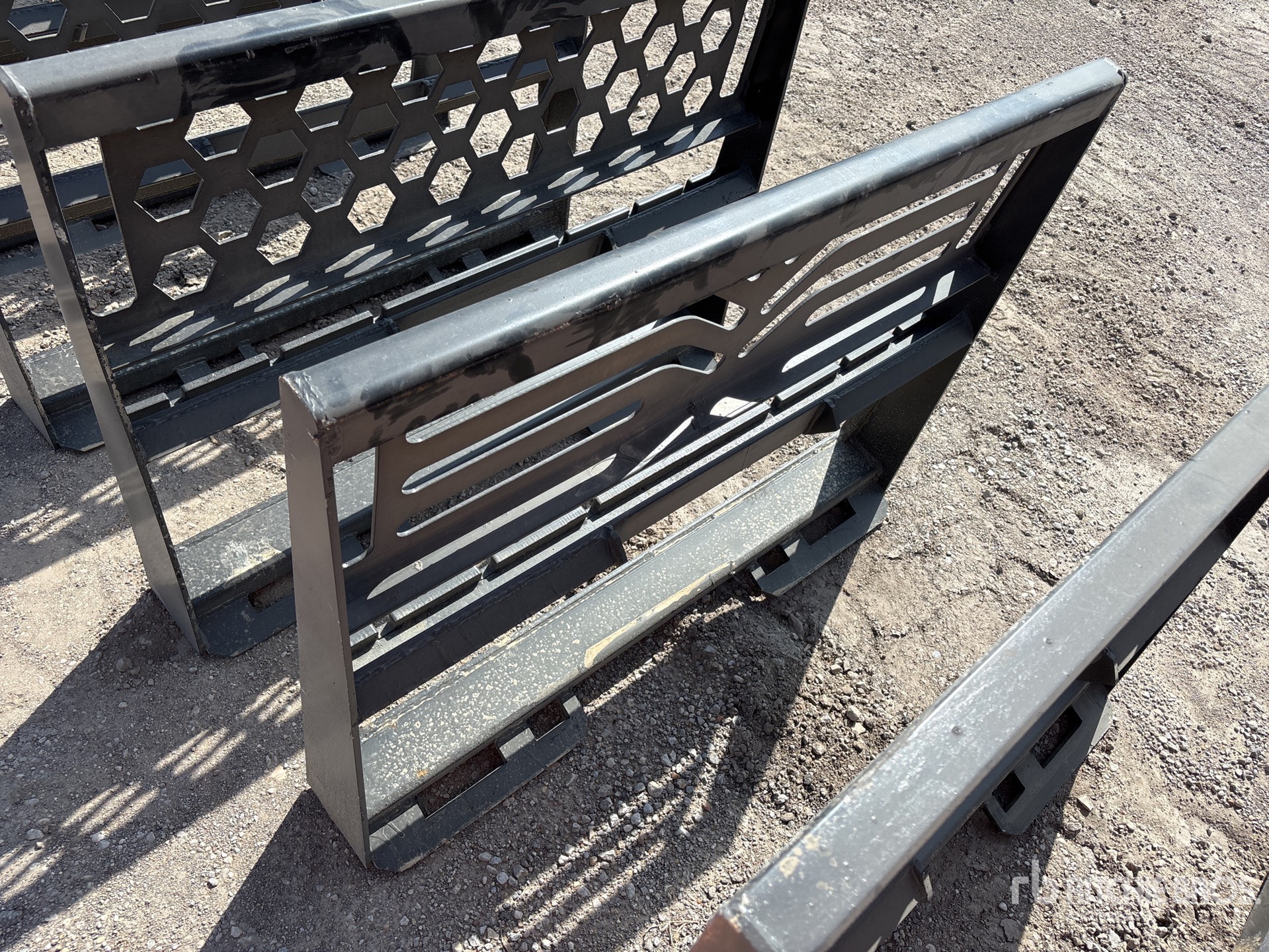 Aspect général with Image, coin arrière gauche