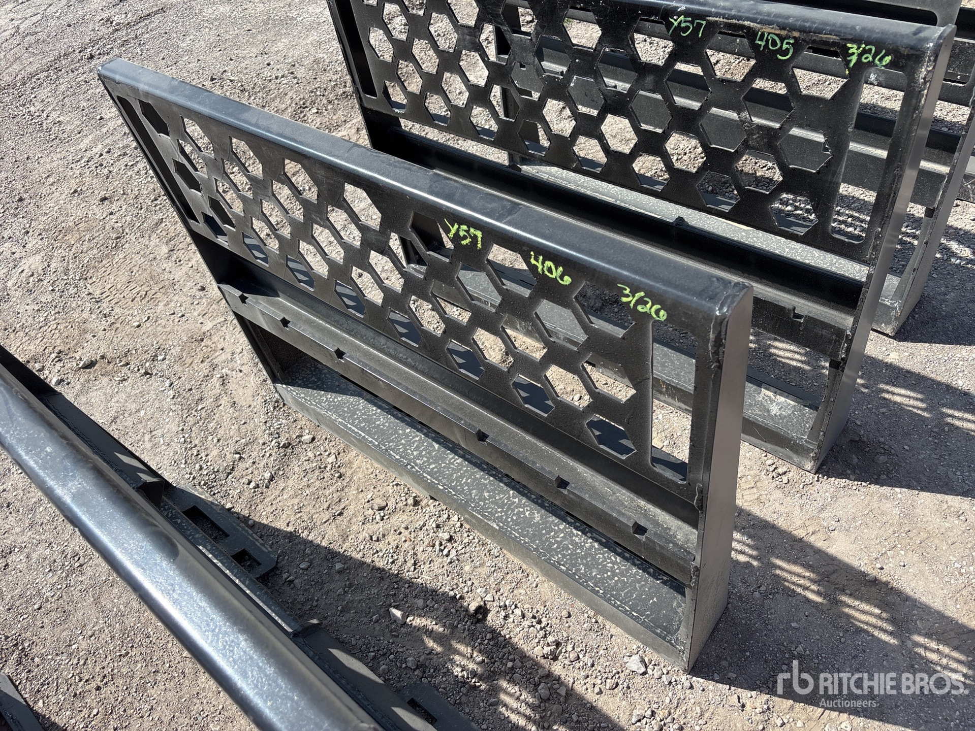 Aspect général with Image, coin avant gauche