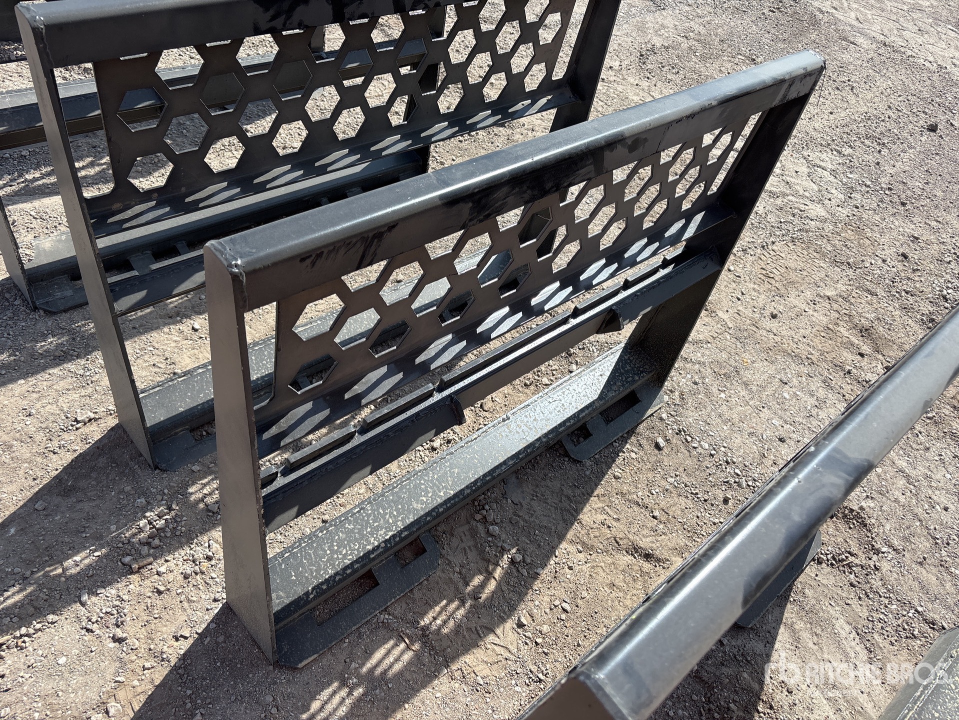 Aspect général with Image, coin arrière gauche