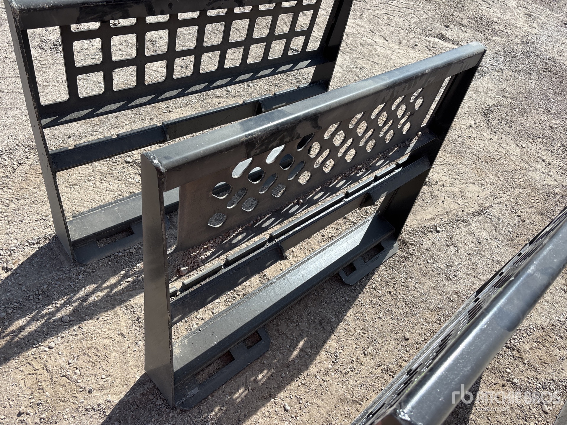 Aspect général with Image, coin arrière gauche