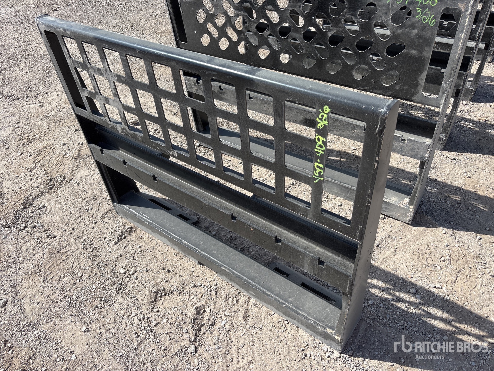 Aspect général with Image, coin avant gauche