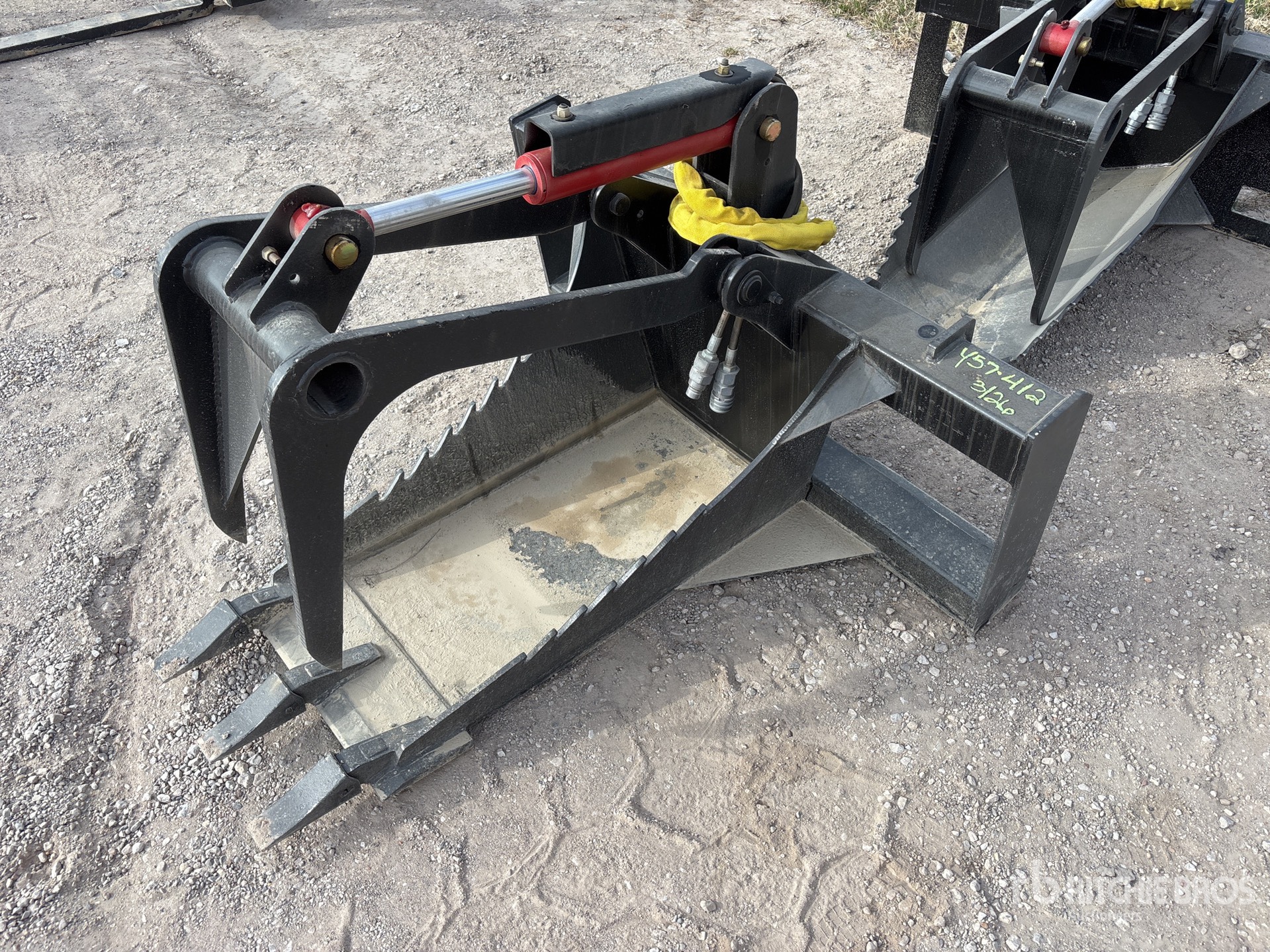 General Appearance with Zdjęcie, lewy górny róg