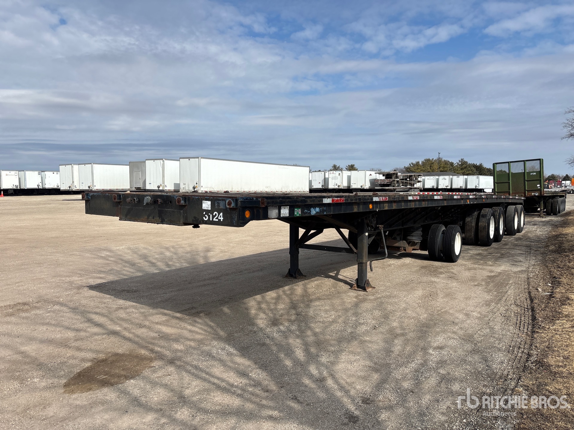 General Appearance with Foto, angolo anteriore sinistro