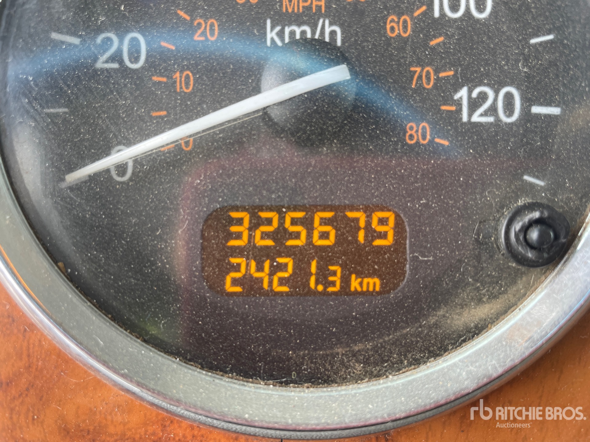General Appearance with Hour Meter / Odometer