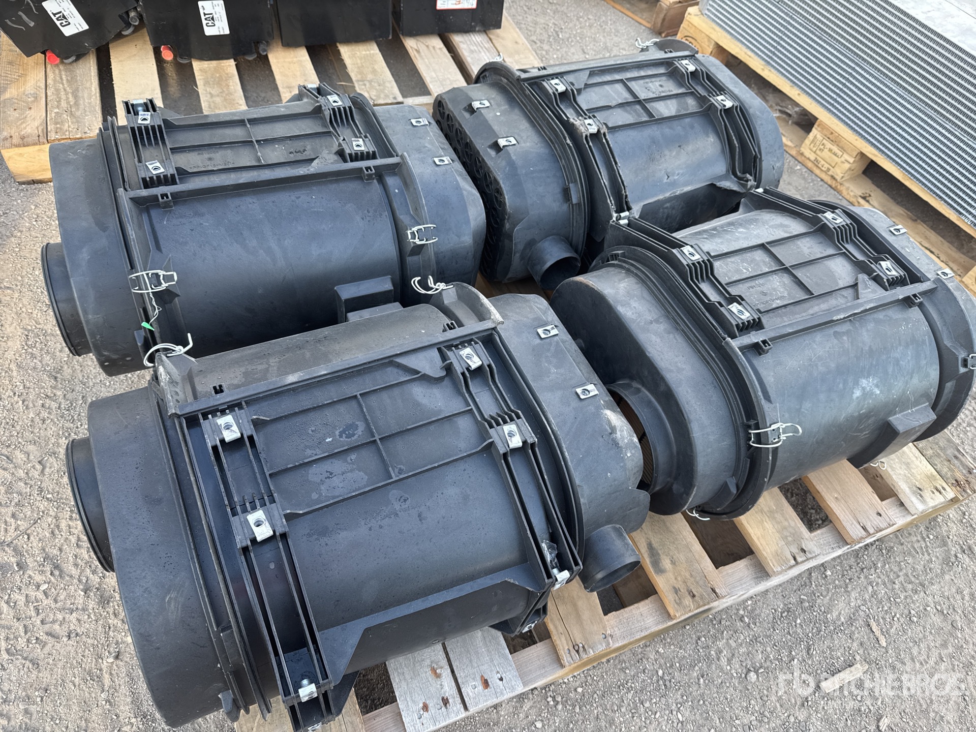 Aspect général with Image, coin avant droit