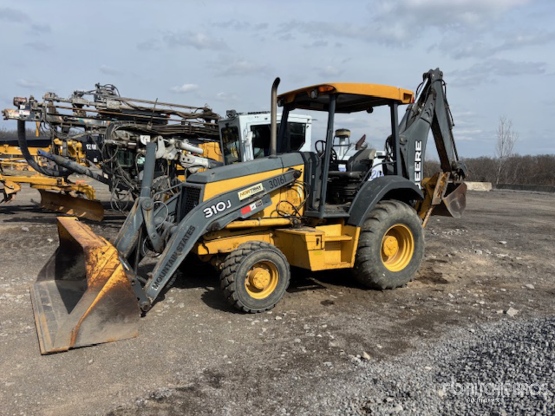 General Appearance with Featured Photo