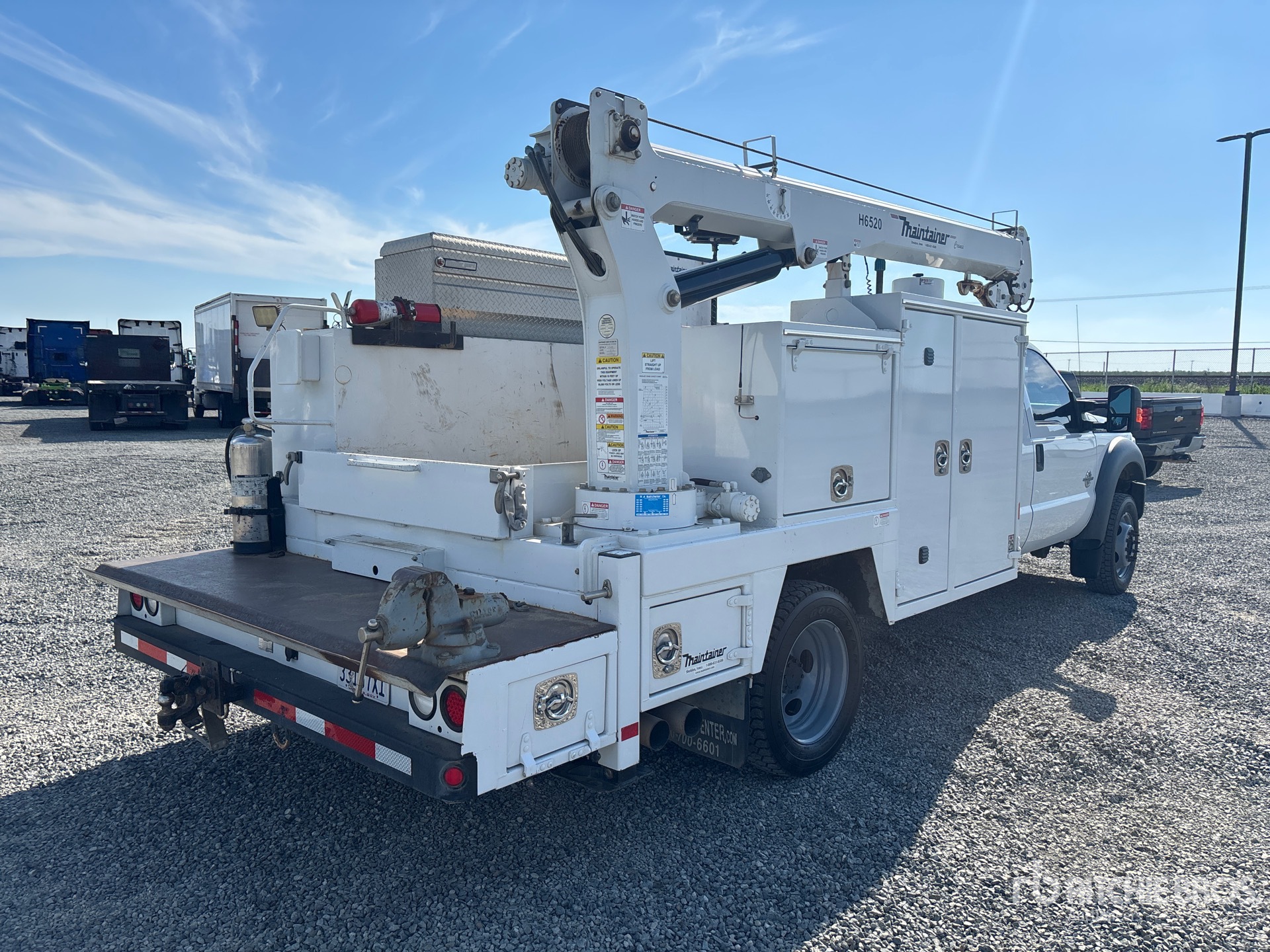 General Appearance with Picture, Right Rear Corner