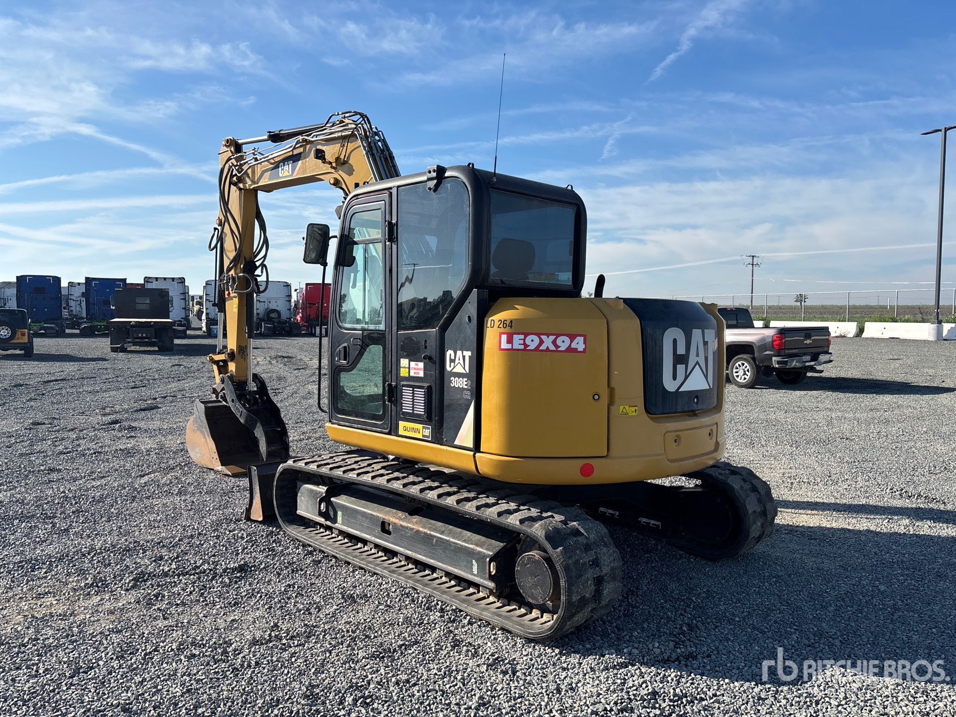 General Appearance with Picture, Left Rear Corner