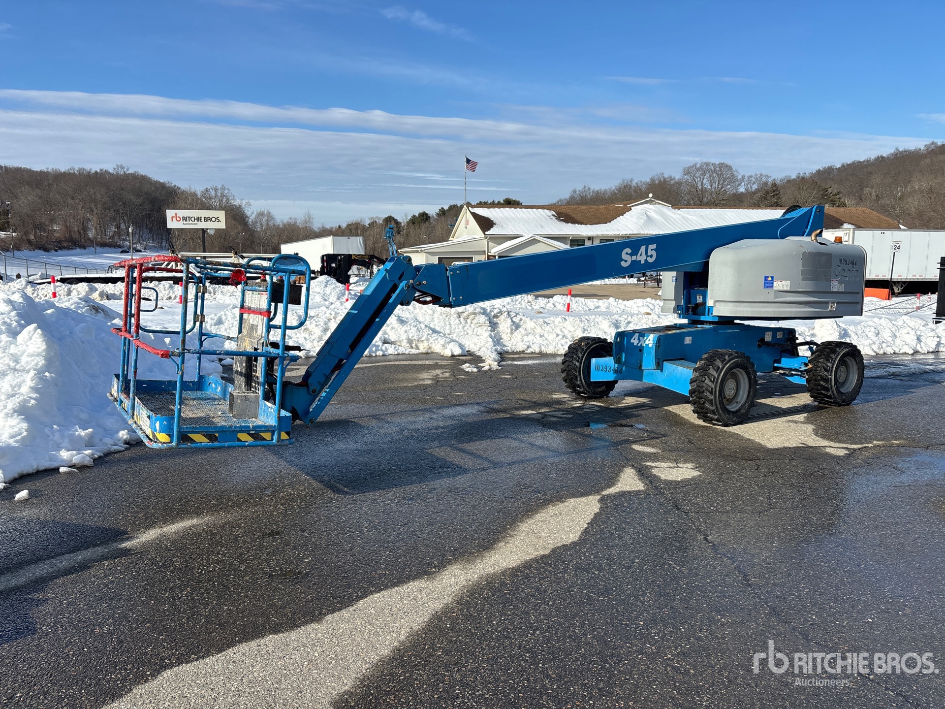 General Appearance with Featured Photo