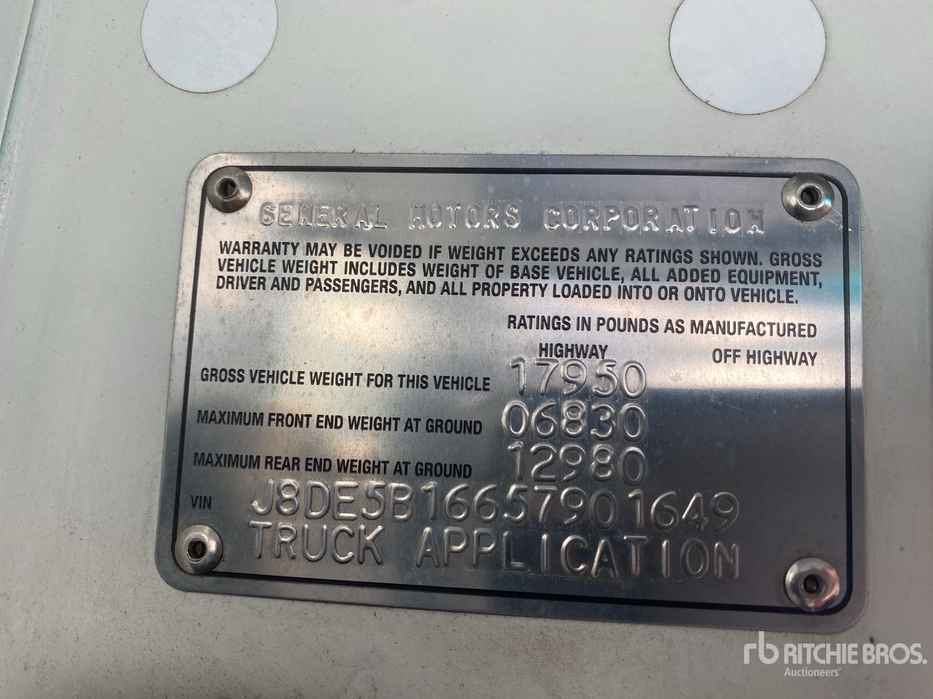 General Appearance with Serial Number / VIN