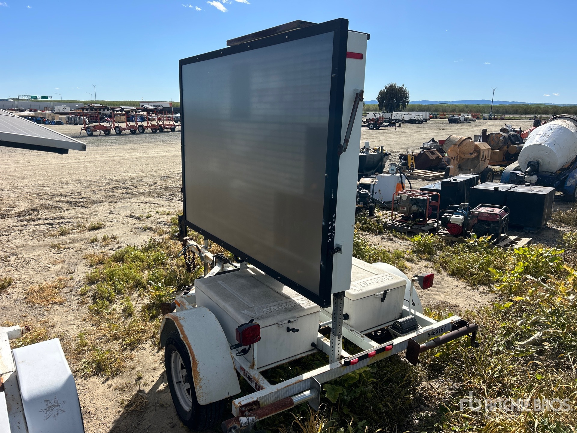 General Appearance with Picture, Left Rear Corner