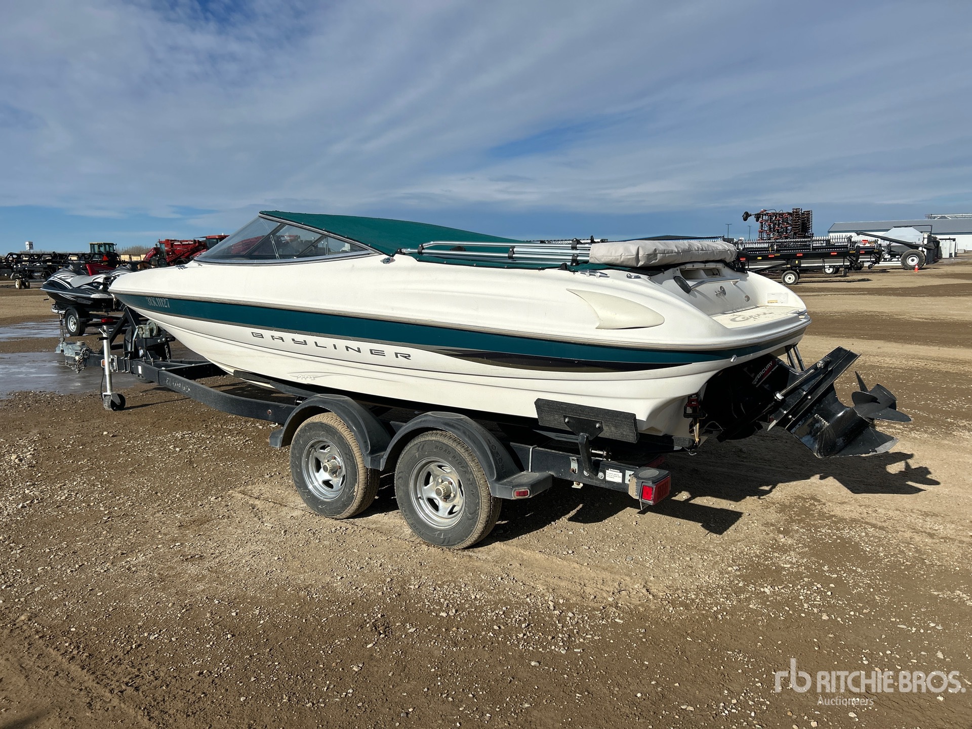 General Appearance with Bild, Ecke hinten links