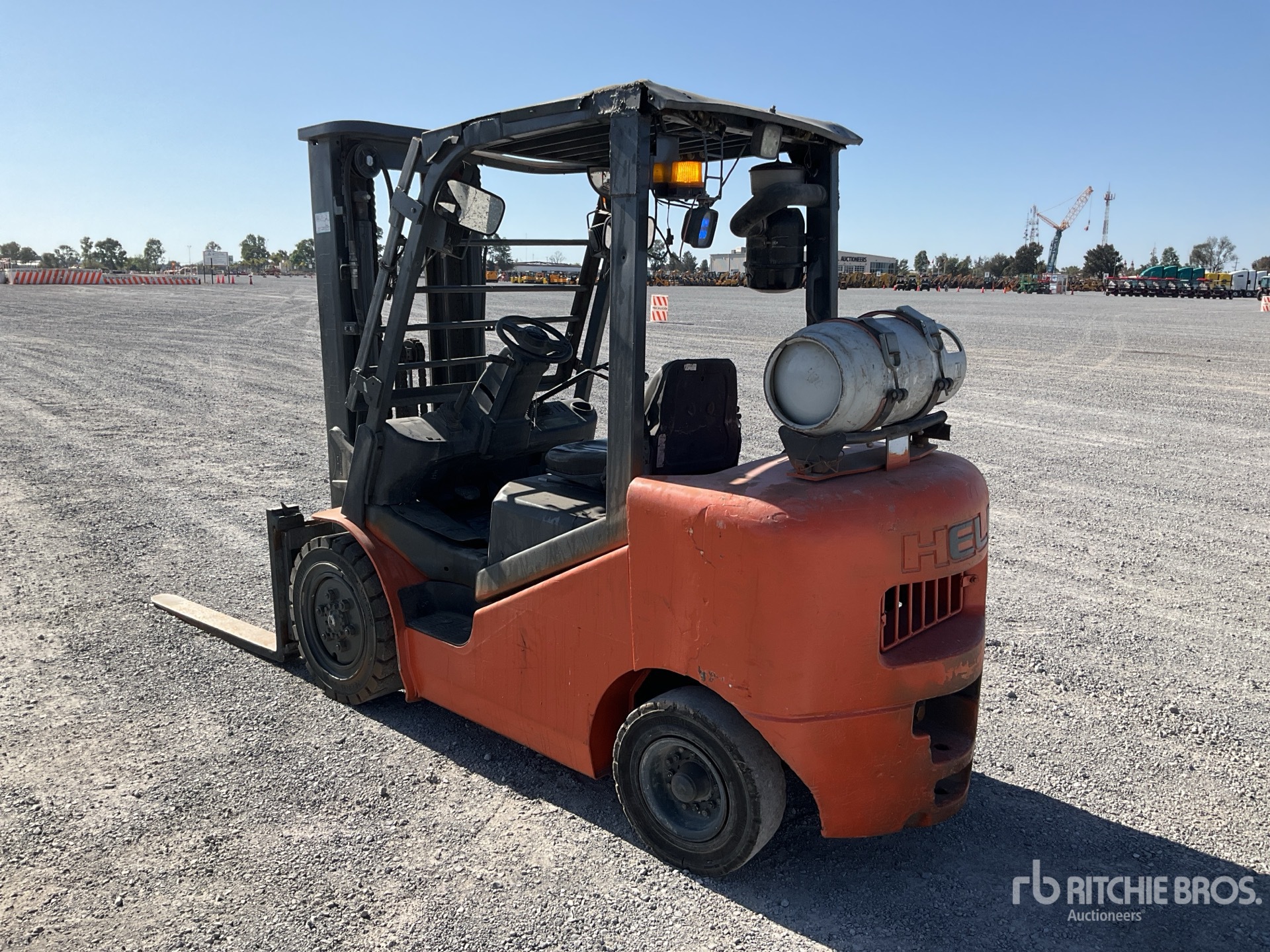 General Appearance with Imagen: esquina trasera izquierda