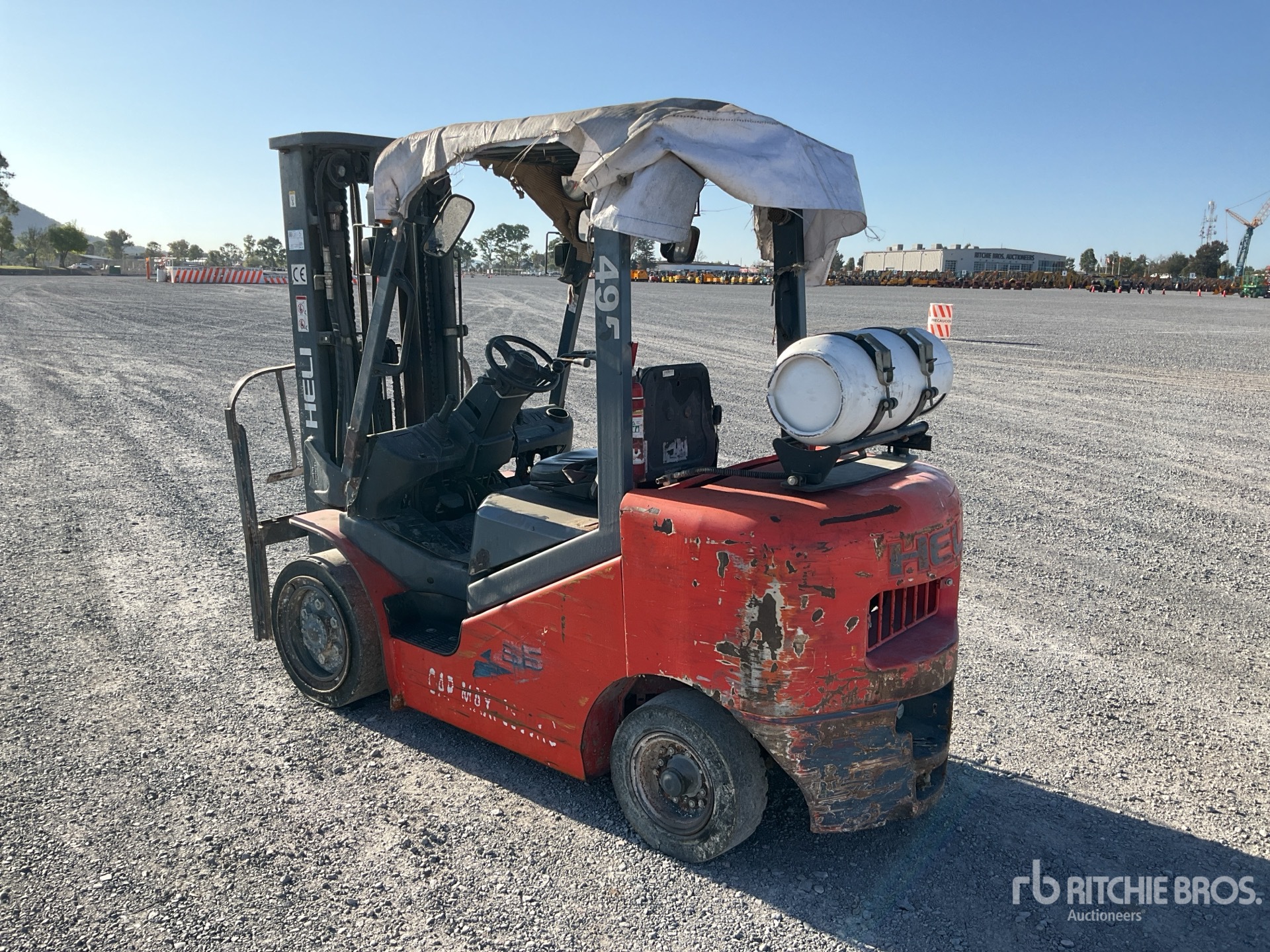 General Appearance with Picture, Left Rear Corner