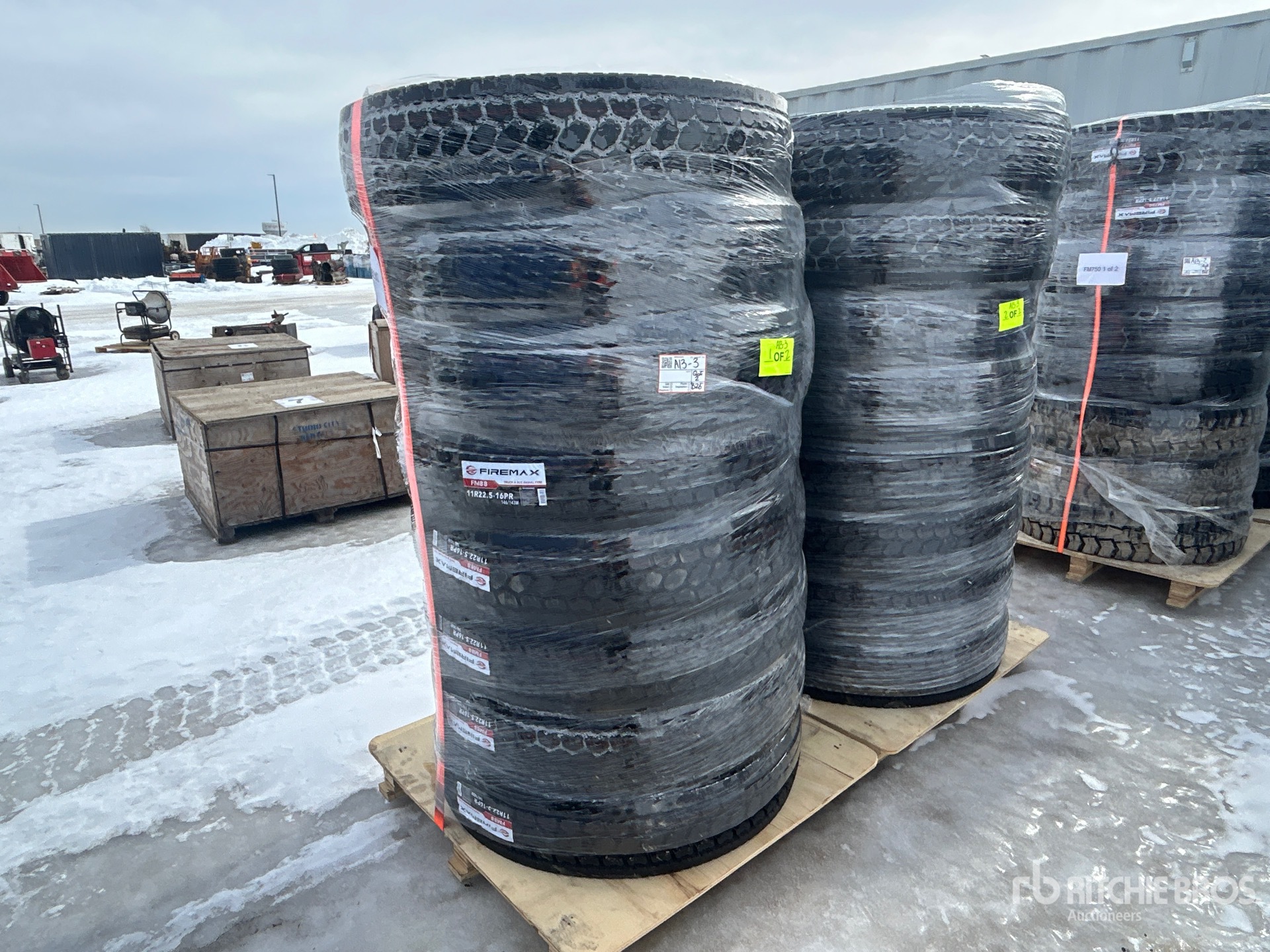 General Appearance with Foto, angolo anteriore destro