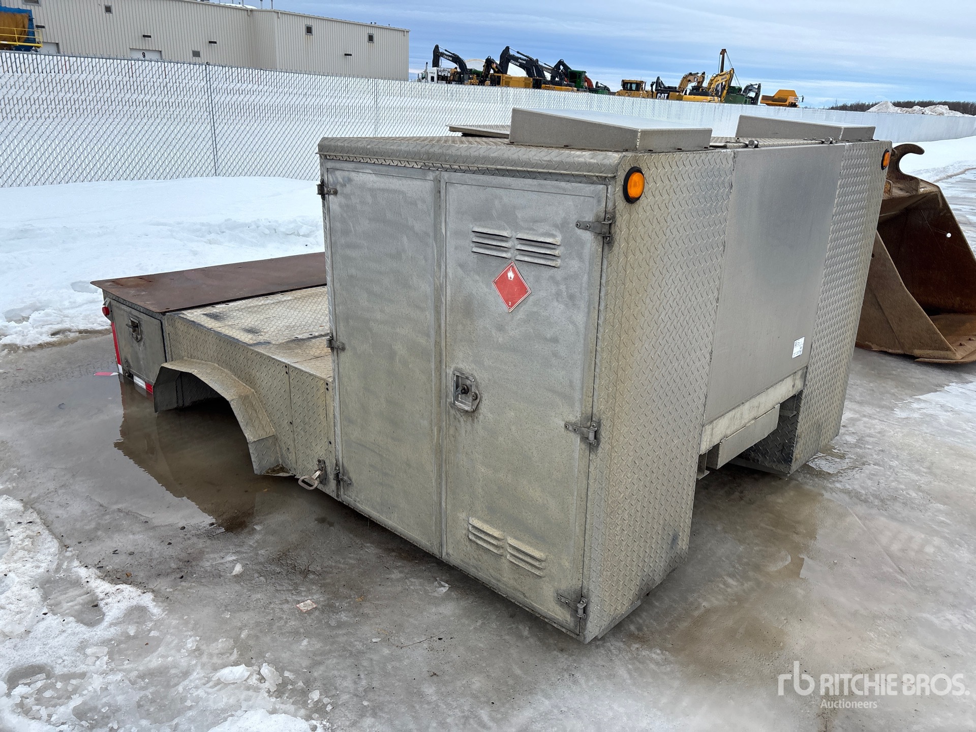 General Appearance with Image, coin avant droit