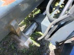 Hydraulics with Fork Positioning Cylinder (on fork carriage)