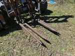 Chassis Lift with Forks