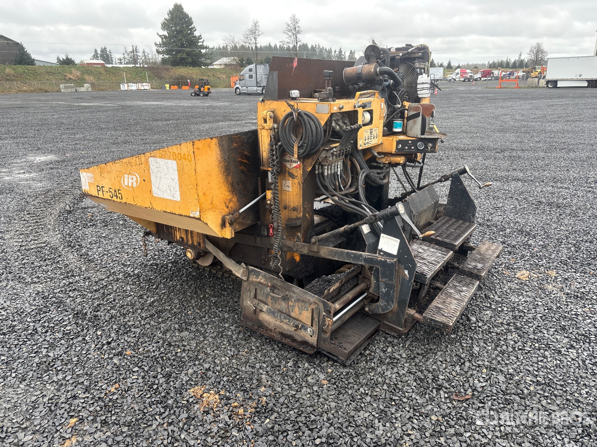 General Appearance with Picture, Left Rear Corner