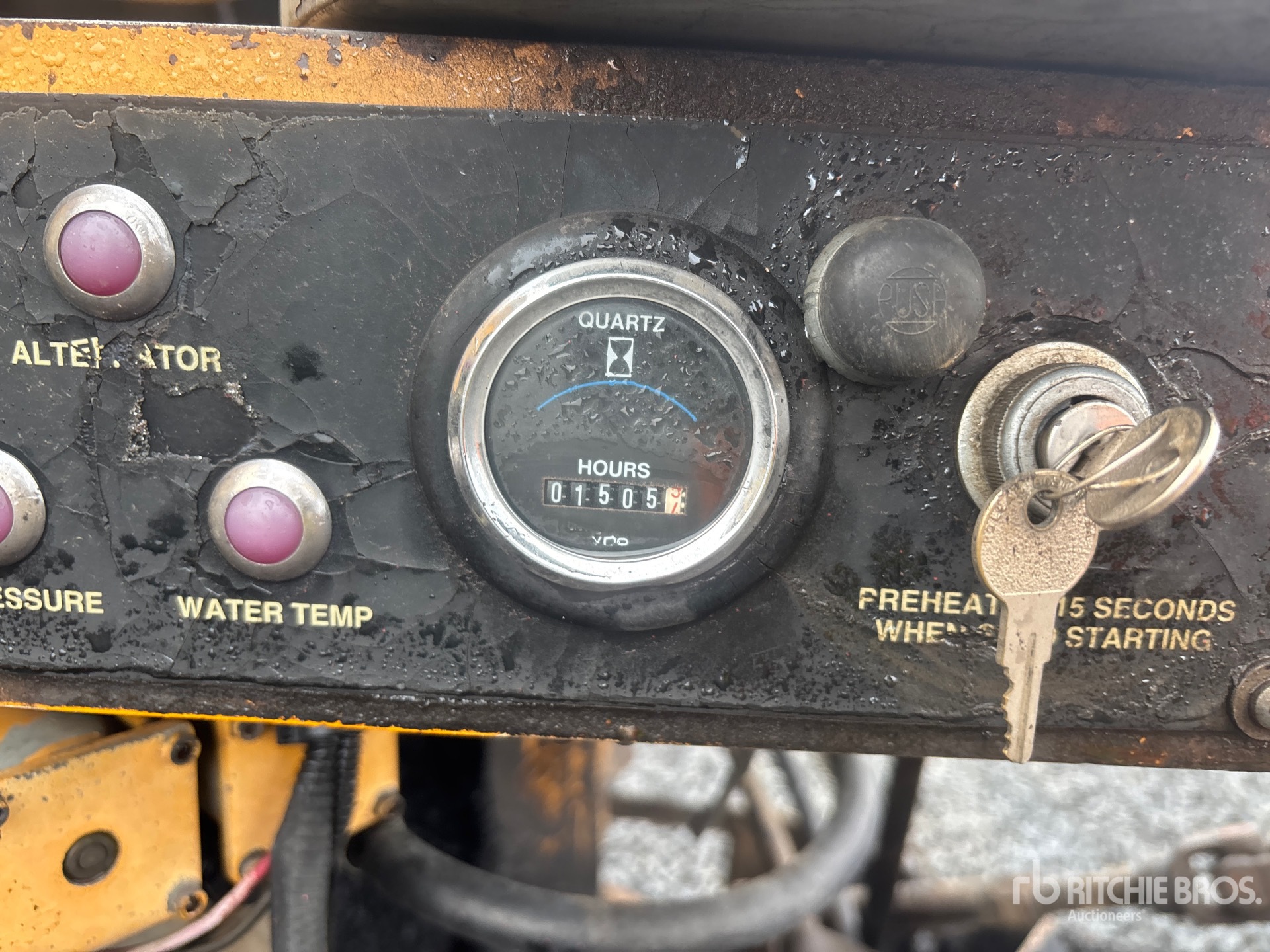 General Appearance with Hour Meter / Odometer