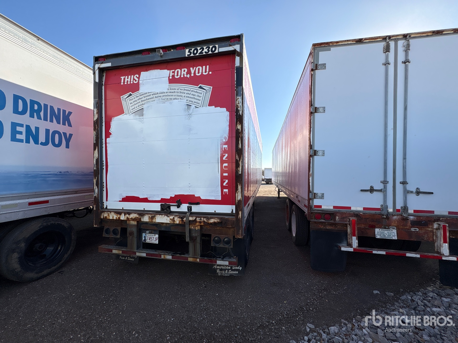 General Appearance with Imagen: esquina trasera derecha