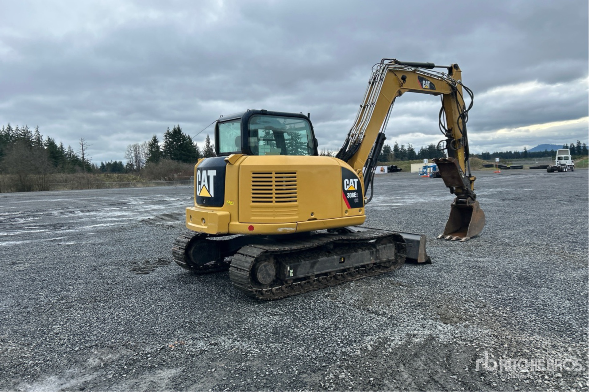 General Appearance with Picture, Right Rear Corner