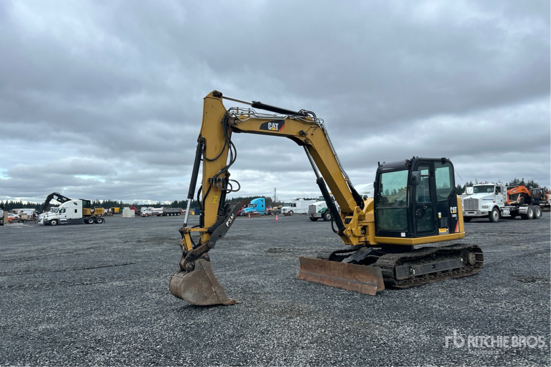 General Appearance with Picture, Left Front Corner