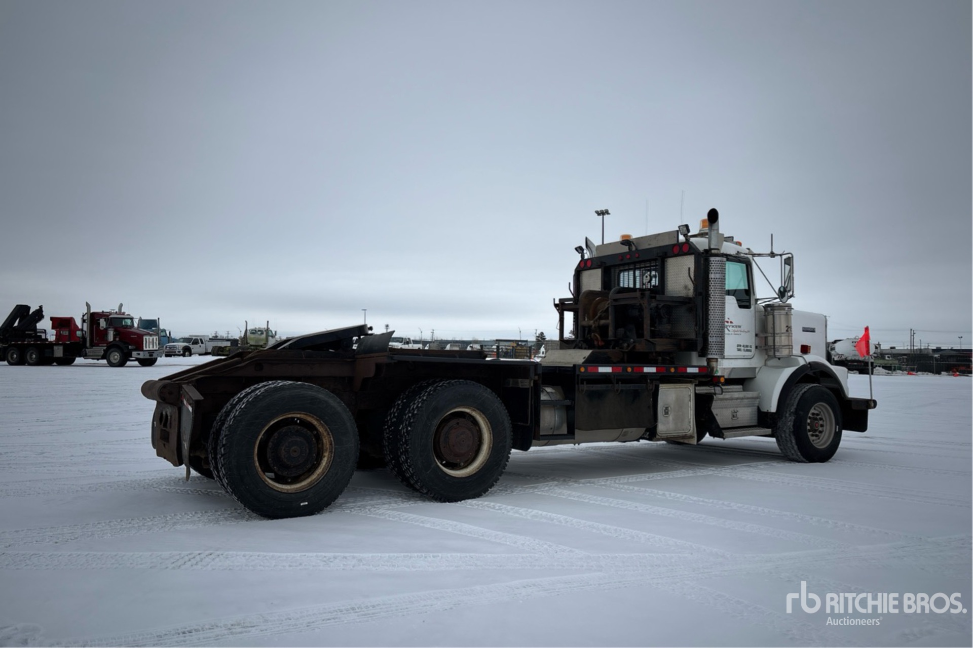 General Appearance with Imagen: esquina trasera derecha