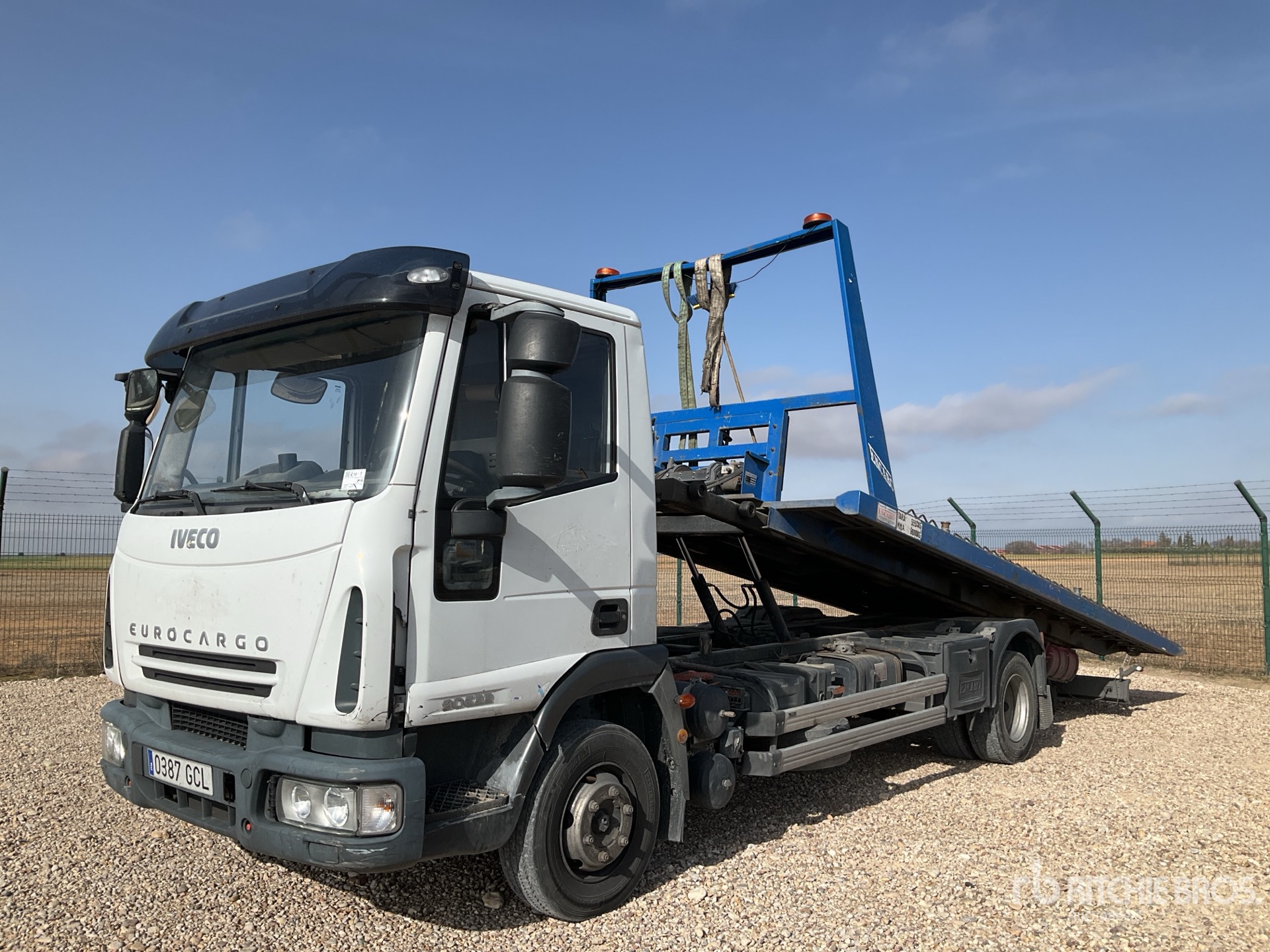 General Appearance with Featured Photo