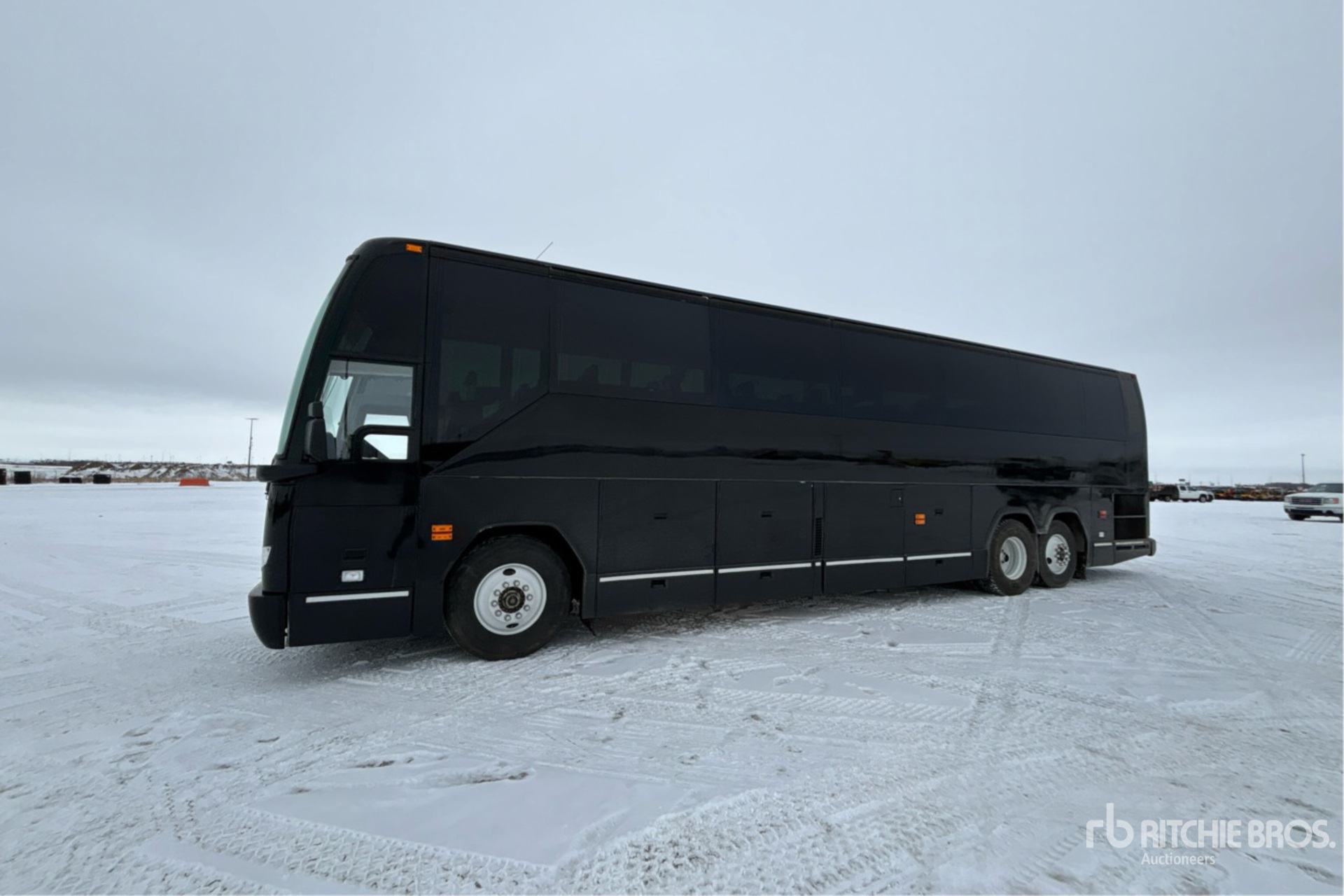 General Appearance with Bild, Ecke vorne links