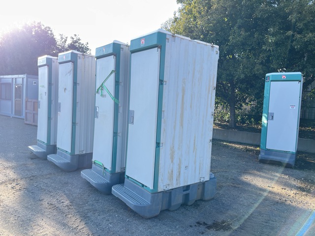 Quantity of  2011 Hamanetsu TU-V1F4 portable toilet Portable Toilet