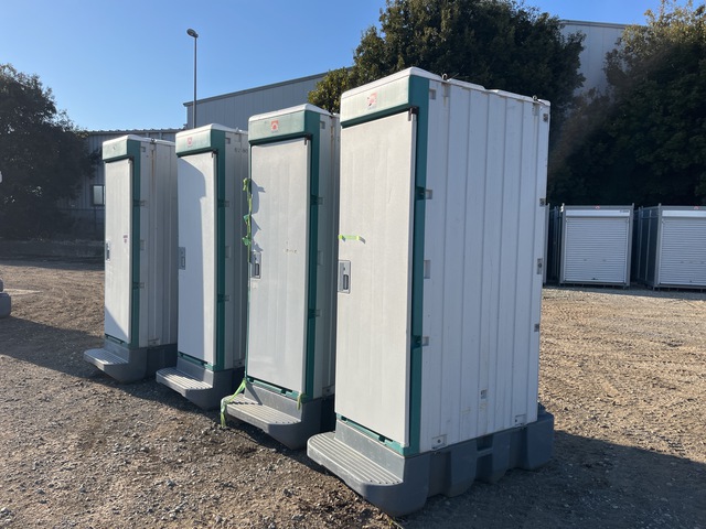 Quantity of  2011 Hamanetsu TU-V1F4 portable toilet Portable Toilet