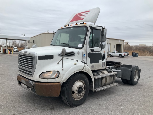 2017 Freightliner M2 112 4x2 S/A Day Cab Truck Tractor