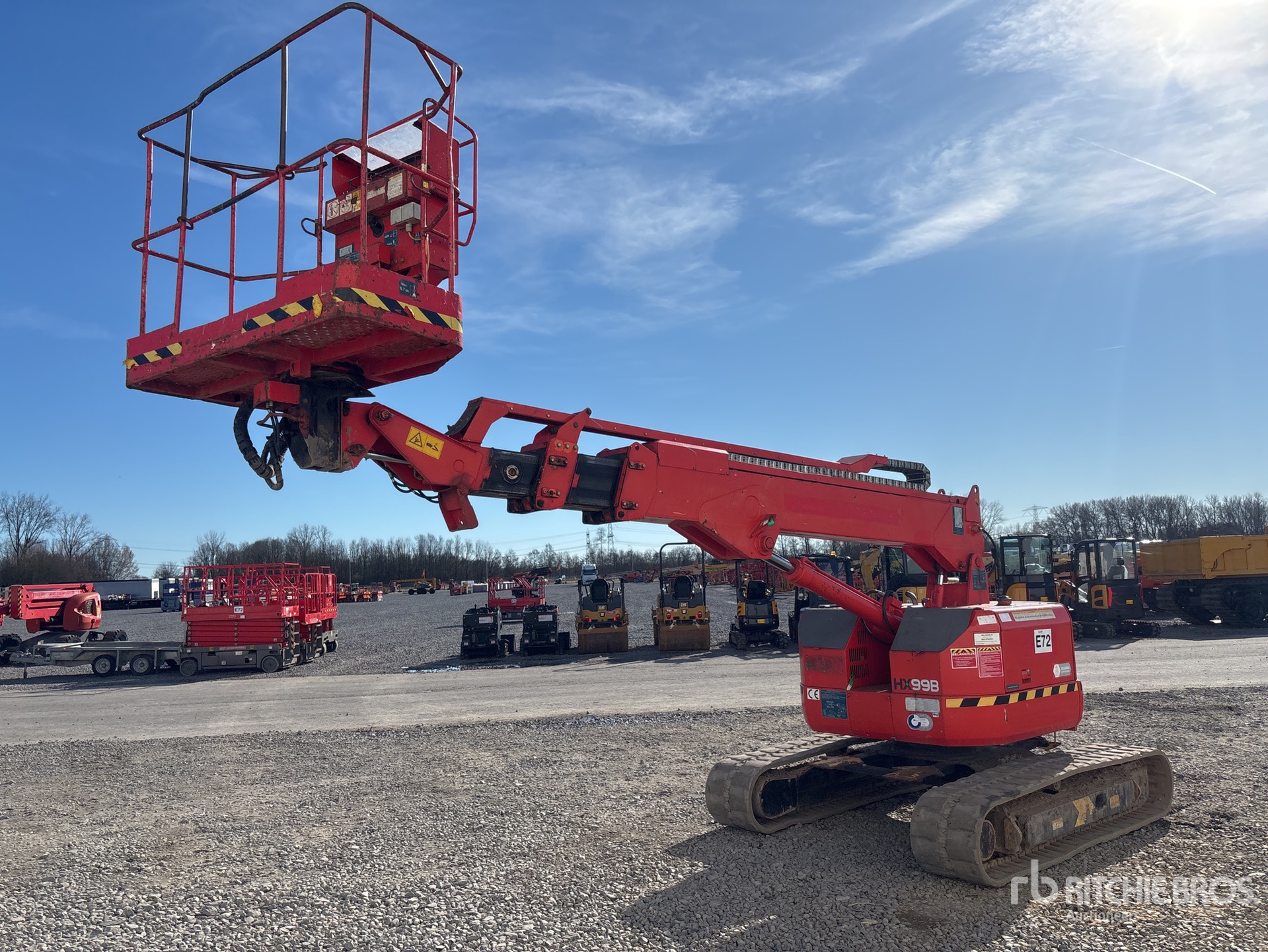 General Appearance with Bild, Ecke hinten rechts