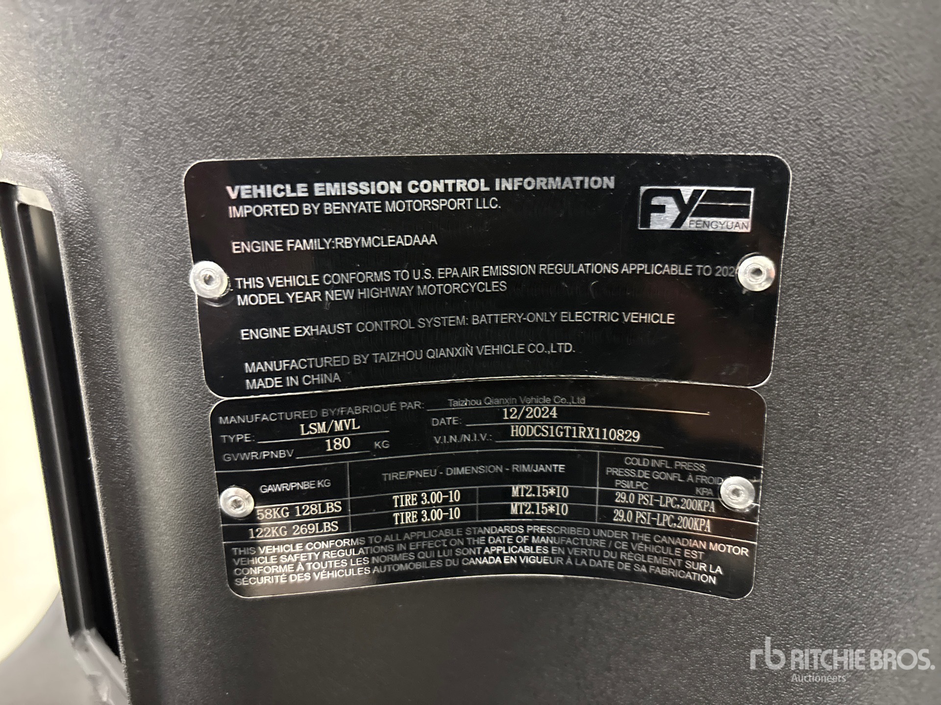 General Appearance with Numero seriale/numero d’identificazione del veicolo (VIN)