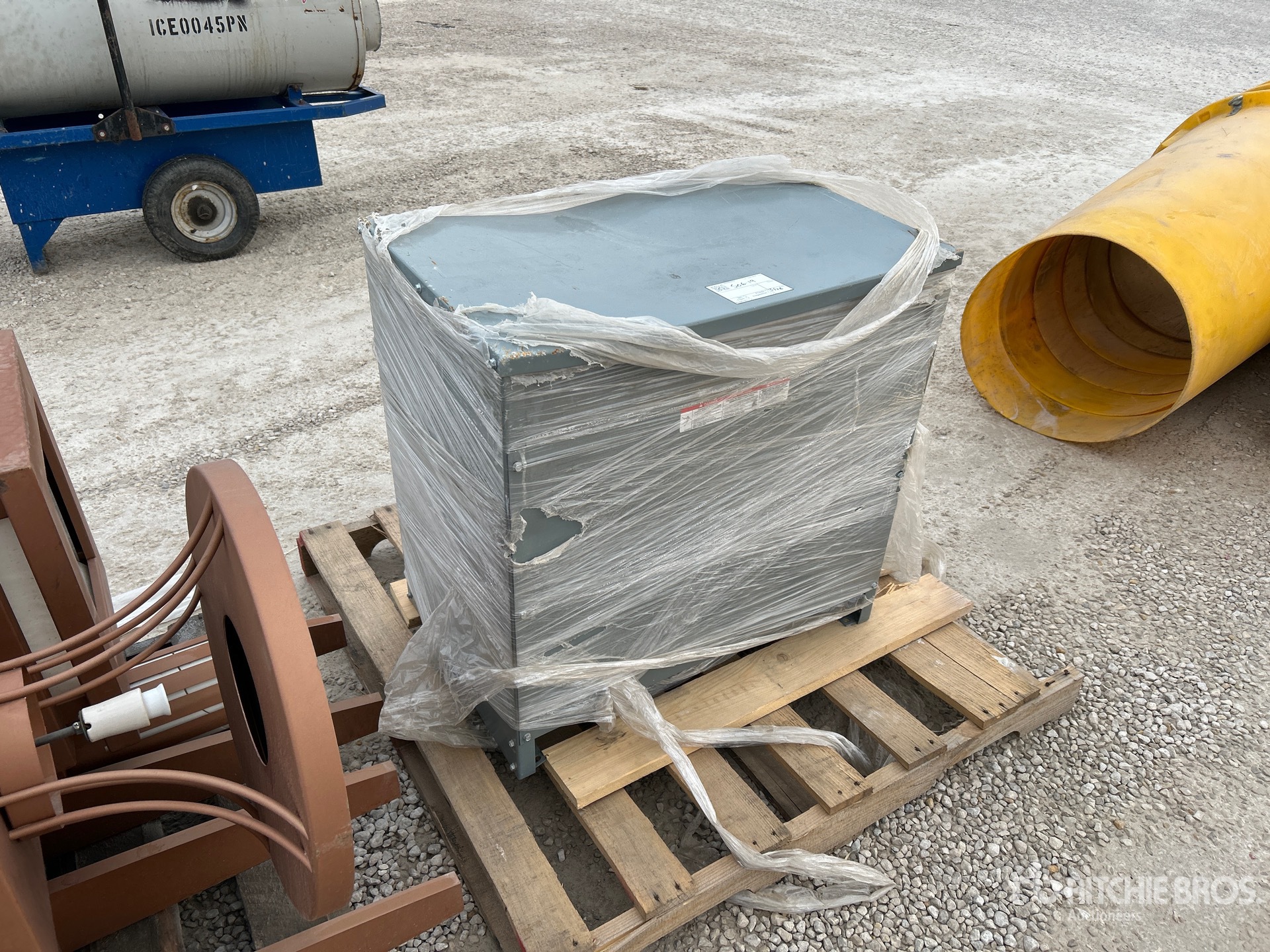 General Appearance with Image, coin arrière gauche