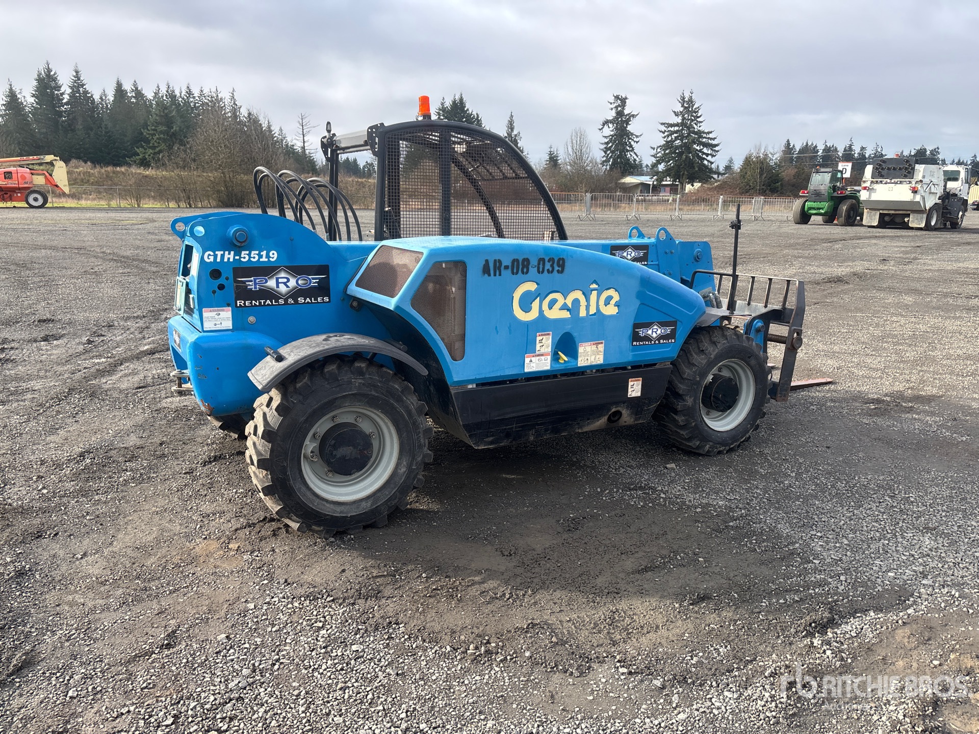 General Appearance with Bild, Ecke hinten rechts