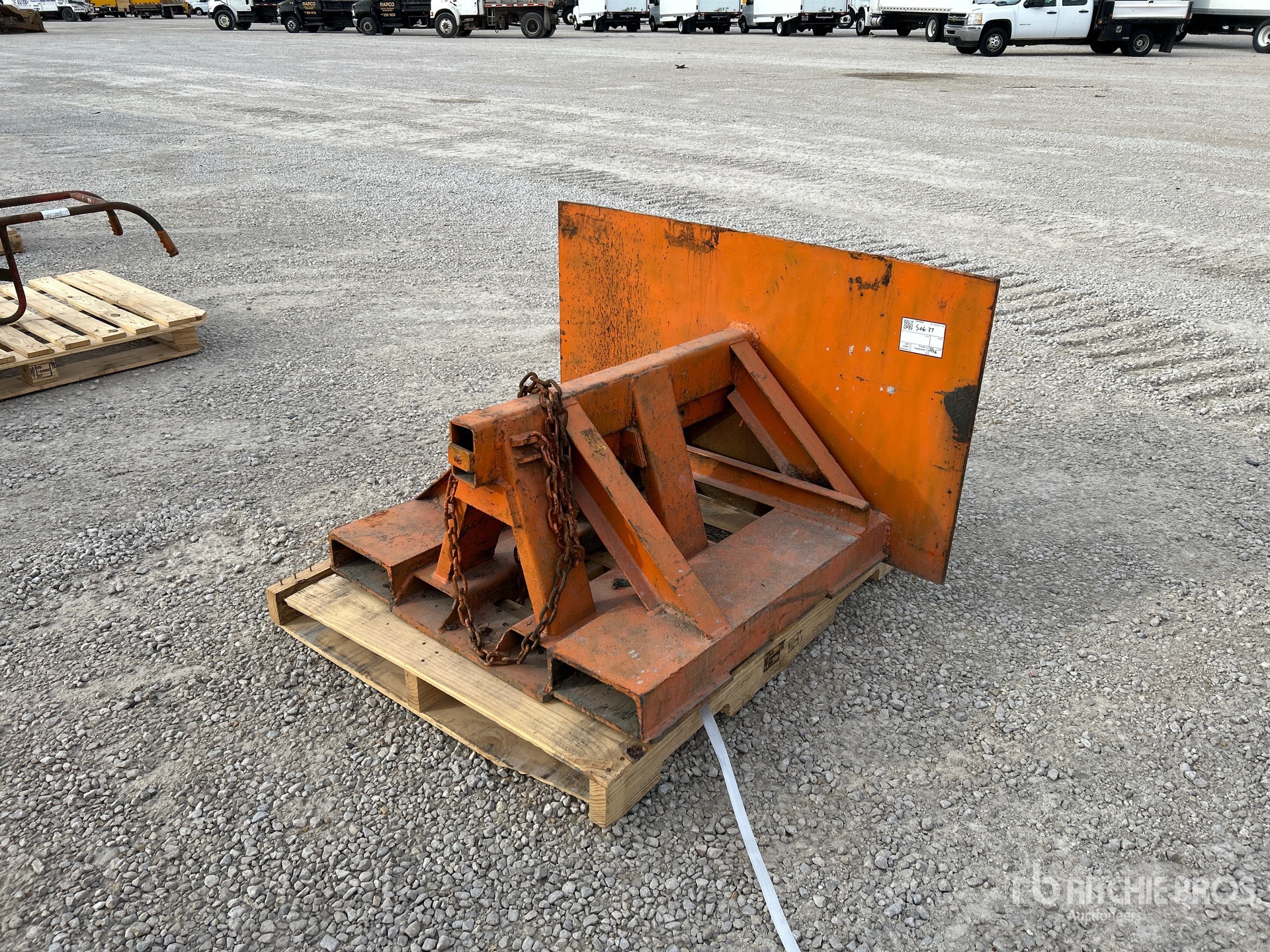 General Appearance with Bild, Ecke vorne links