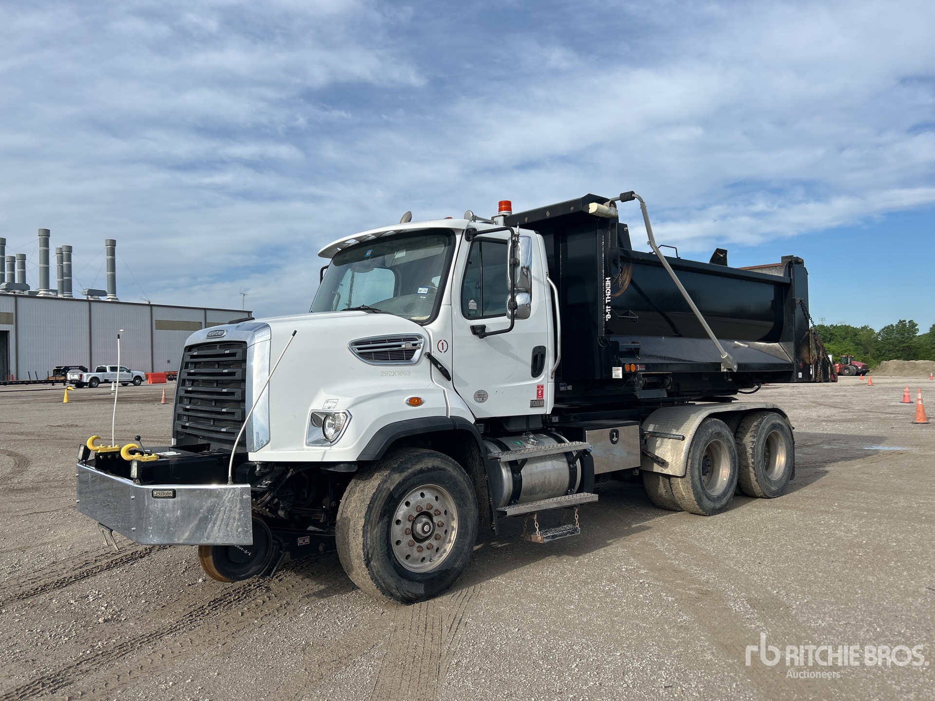 General Appearance with Featured Photo