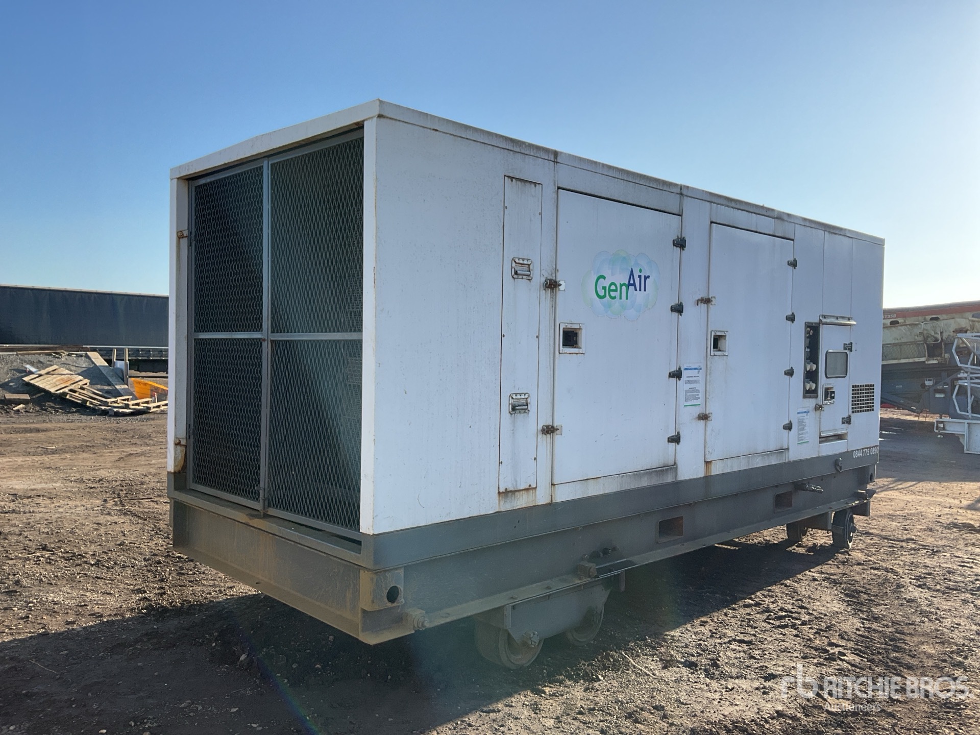 General Appearance with Picture, Right Rear Corner