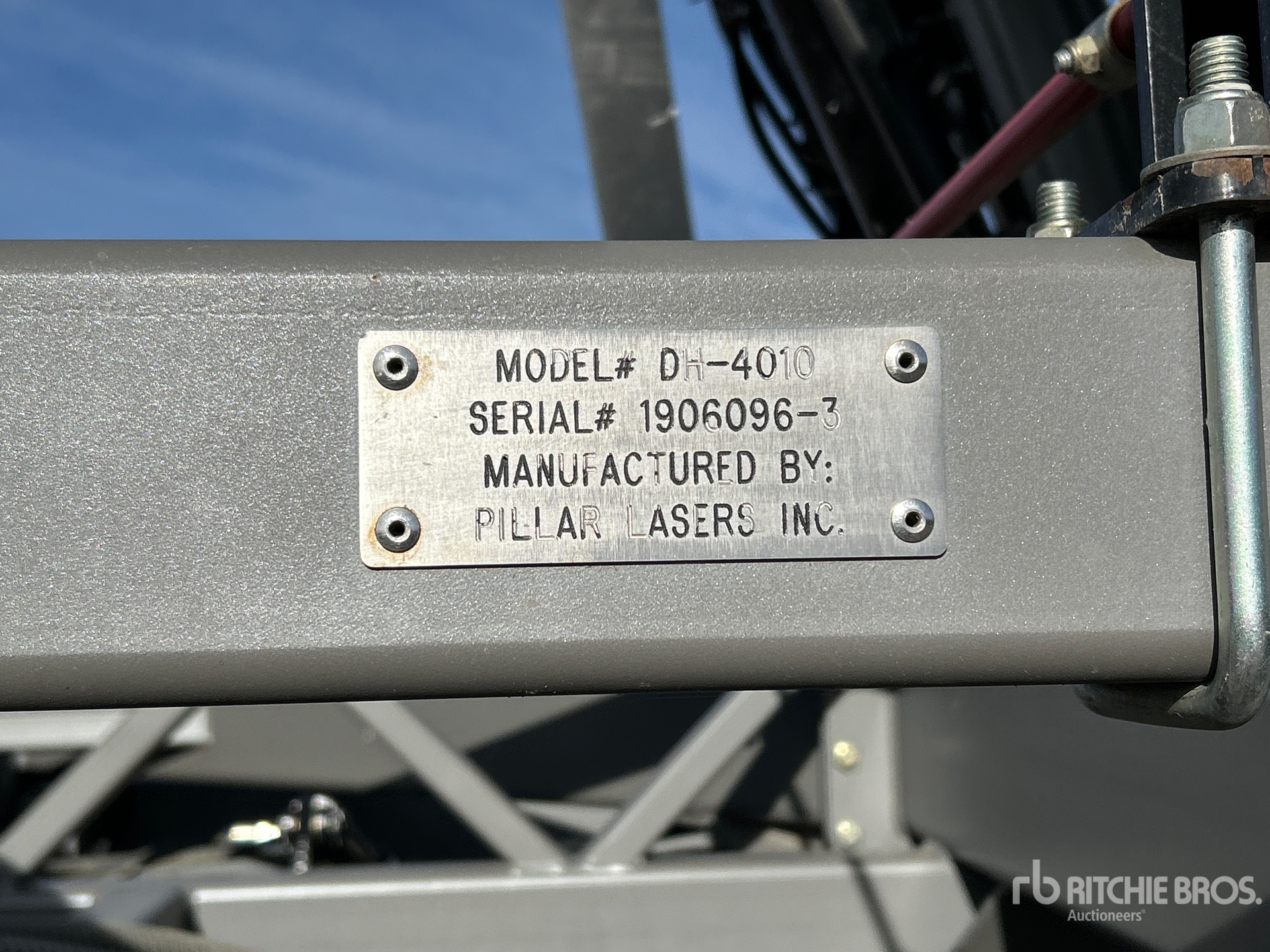 General Appearance with Numero seriale/numero d’identificazione del veicolo (VIN)