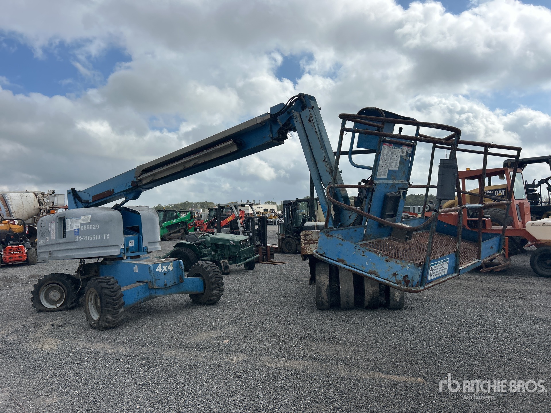 General Appearance with Image, coin avant droit