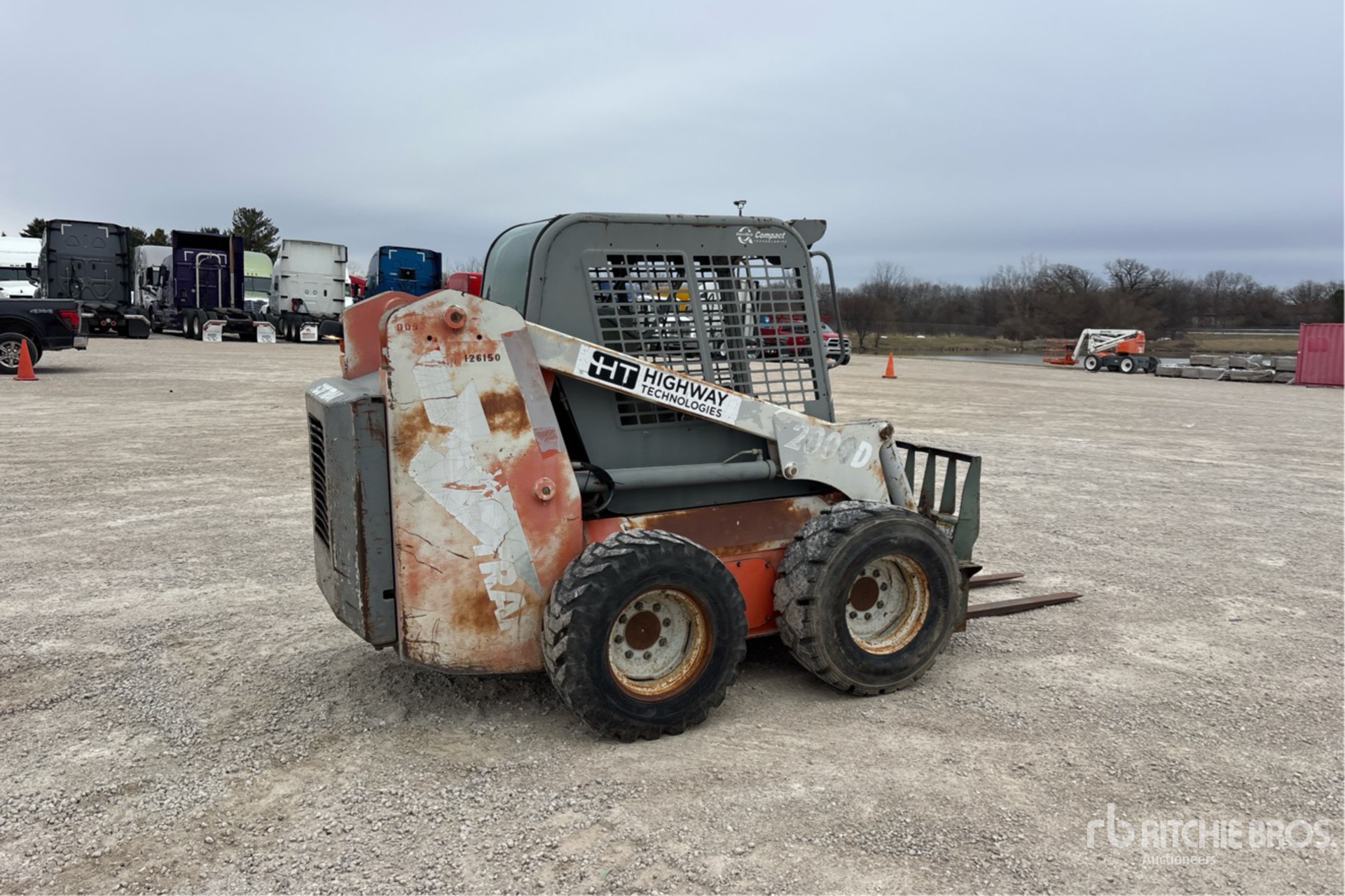 General Appearance with Picture, Right Rear Corner