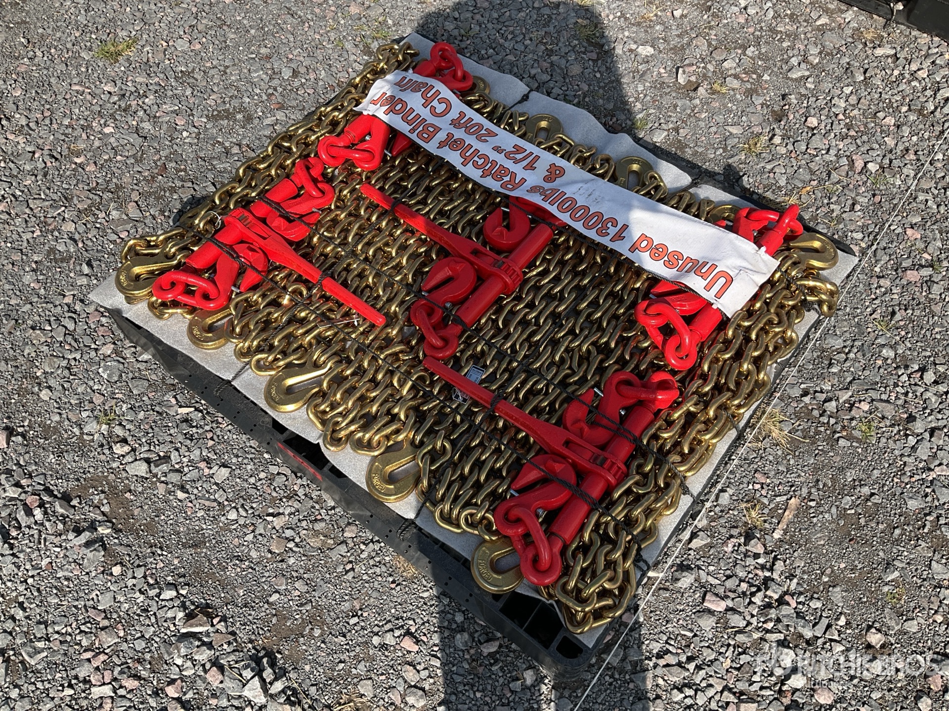 General Appearance with Bild, Ecke vorne rechts