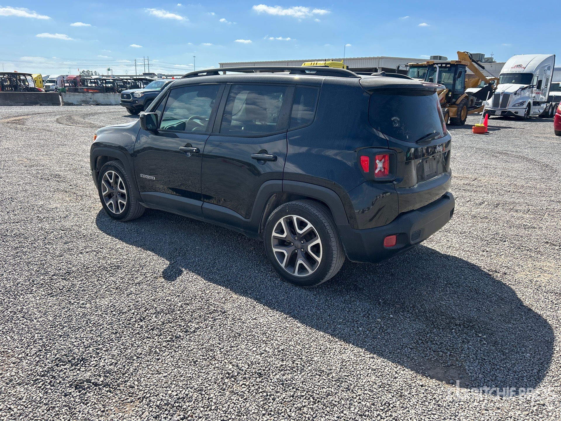 General Appearance with Bild, Ecke hinten links