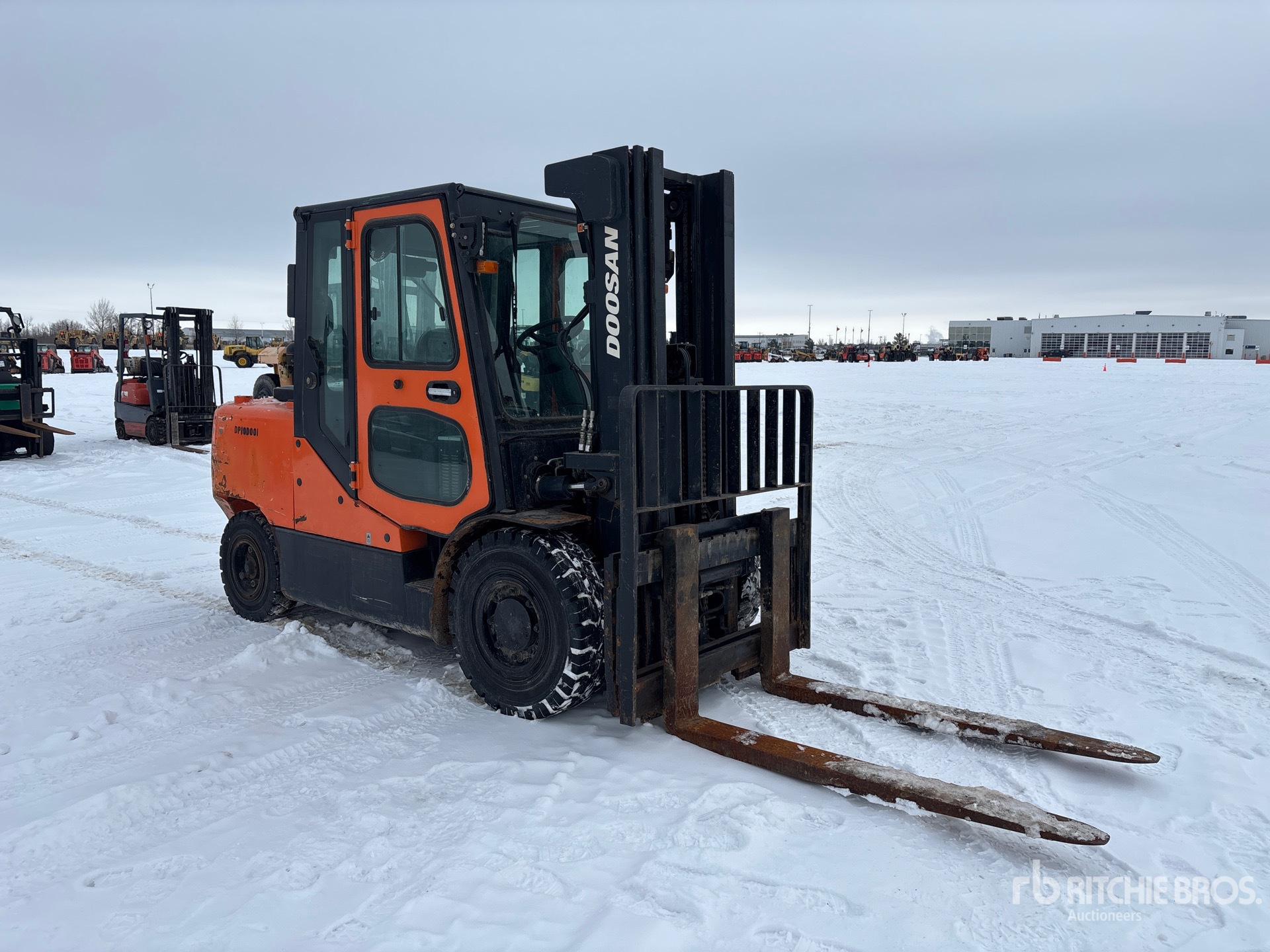 General Appearance with Picture, Right Front Corner