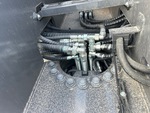 Chassis with Obrotowe centrum hydrauliczne
