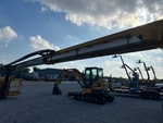 Chassis with Drabina z kanałem na przewód